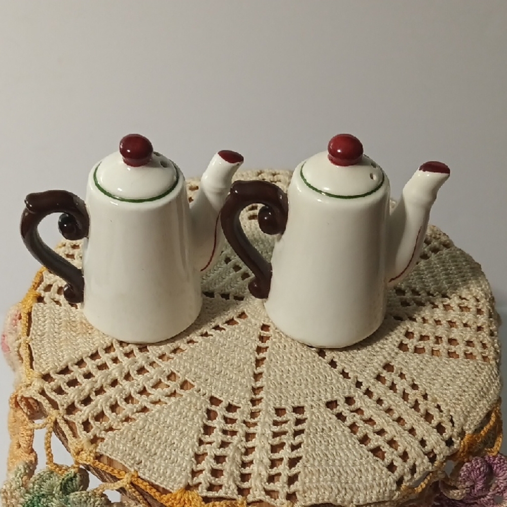 Vintage 1960's Orchid Ceramic Teapot Set - Made In Japan - Picture 3 of 7
